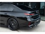 BMW 7-Serie M760e xDrive M-sport Pro Sky Lounge KristalKopl. Connois.Pakket Exe.LoungePakket Achteras. Bomvol!