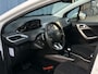Peugeot 2008 1.2 VTi Active Pack Premium Airco | Automaat | Cruise Control | Dakrails | Panoramadak | Stuurwiel verstelbaar