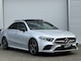 Mercedes-Benz A-klasse 200 Launch Edition Premium | AMG Line | Panoramadak | LED Performance