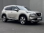 Nissan X-Trail 1.5 MHEV 163pk Tekna 5 zits Automaat / Trekgewicht 2000 Kg / HUD /  Elektrische achterklep / Apple Carplay Android Auto / Stuur-, Stoel en achterbankverwarming / Adaptief CC / 360 ° camera / Voorruit verwarming /