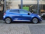 Renault Clio TCe 100 Intens / 9,3'' NAVI / CAMERA / PDC V+A / PACK EASY LINK / PACK PARKING / STOELVERWARMING / CRUISE / CLIMATE / DAB+ / APPLE CARPLAY / ANDROID AUTO / 16'' LMV