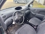 Toyota Yaris Verso 1.3 VVT-i STUURBEKRACHTIGING RADIO CD NW APK