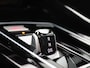 Volkswagen Golf 1.5 eHybrid GTE 272PK DSG Pano-Schuifdak, 360gr. Camera, Adaptieve Cruise Controle, Keyless, Side Assist, Alarm, Stoel-Stuurverwarming, Trekhaak, 18" LM Velgen