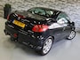 Peugeot 206 CC 2.0-16V *PDC*Leder*Trekhaak*NL AUTO*NAP*!
