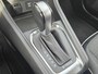 Renault Captur 1.6 E-Tech plug-in hybrid 160 Intens Automaat / Navigatie / Apple Carplay & Android Auto / Parkeersensor Achter / Climate Controle /