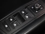 Volkswagen T-Roc 1.5 TSI R-Line 150 pk Automaat (DSG) | Verlengde garantie | Navigatie | Parkeersensoren (Park assist) | Achteruitrijcamera | Stoelverwarming | R-Line |