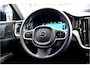 Volvo V60 2.0 T6 AWD 293kW/399pk Aut8 Plug-in hybrid Plus Bright ADAPT.CRUISE + HARMAN/KARDON + BLIS + SPORTSTOELEN + LANE ASSIST + STOELVERWARMING + GOOGLE DASH&SERVICES + CAMERA + LED HIGH BEAM + PARKSENSOREN + 19" LM-VELGEN!!