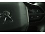 Peugeot 2008 1.2 100PK Allure Pack | Navigatie via App | Trekhaak | Camera | Carplay | Climate Control | PDC A | LMV 17 Inch