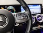 Mercedes-Benz B-klasse 250 e AMG Sport 218Pk Automaat (APPLE CARPLAY, GROOT NAVI, SFEERVERLICHTING, CAMERA, LEDER/ALCANTARA, TREKHAAK, STOELVERWARMING, WIDESCREEN, NIEUWSTAAT)