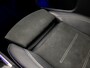 Mercedes-Benz B-klasse 250 e AMG Sport 218Pk Automaat (APPLE CARPLAY, GROOT NAVI, SFEERVERLICHTING, CAMERA, LEDER/ALCANTARA, TREKHAAK, STOELVERWARMING, WIDESCREEN, NIEUWSTAAT)