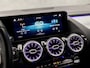 Mercedes-Benz B-klasse 250 e AMG Sport 218Pk Automaat (APPLE CARPLAY, GROOT NAVI, SFEERVERLICHTING, CAMERA, LEDER/ALCANTARA, TREKHAAK, STOELVERWARMING, WIDESCREEN, NIEUWSTAAT)