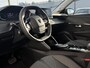 Peugeot e-208 EV Style 50 kWh | Apple Carplay/Android Auto | Climate control | Parkeersensoren