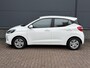 Hyundai i10 1.0 Comfort Smart / Dealer Onderhouden / Navigatie / Apple Carplay & Android Auto / Achteruitrijcamera / Airco /
