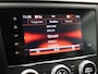 Renault Kadjar TCe 140pk Intens | Climate control | Dodehoeksensor | Achteruitrijcamera met parkeersensoren voor/achter | Trekhaak
