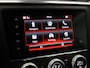 Renault Kadjar TCe 140pk Intens | Climate control | Dodehoeksensor | Achteruitrijcamera met parkeersensoren voor/achter | Trekhaak
