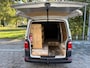 Volkswagen Transporter 2.0 TDI|EURO6|NAP|1e EIG|airco|cruise|navi|drie zitplaatsen|trekhaak|bluetooth|imperiaal|elektrisch pakket