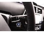 Toyota Prius 1.8 Dark Edition | Navigatie | Parkeer sensoren | head-up display |
