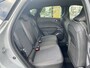 Renault Captur 1.6 E-Tech Full Hybrid 145 Techno | Stoel+Stuurverwarming | Climate Control | Draadloze Telefoonlader | Camera + Sensoren | Two-Tone | Apple CarPlay/Android Auto