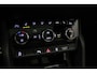 Skoda Karoq Sportline Business 1.5 TSI 150pk DSG Automaat Trekhaak, Panoramadak, Achteruitrijcamera, Adaptive cruise control, Navigatie, Elektrische achterklep