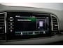 Skoda Karoq Sportline Business 1.5 TSI 150pk DSG Automaat Trekhaak, Panoramadak, Achteruitrijcamera, Adaptive cruise control, Navigatie, Elektrische achterklep