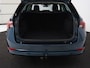 Skoda Octavia 1.0 e-TSI Business Edition Plus | Leder/Alcantara | Achterbankverwarming | Trekhaak | Adaptive cruise | Camera | Sfeerverlichting | Stoelverwarming | Carplay | Park Assist | Memory