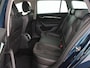 Skoda Octavia 1.0 e-TSI Business Edition Plus | Leder/Alcantara | Achterbankverwarming | Trekhaak | Adaptive cruise | Camera | Sfeerverlichting | Stoelverwarming | Carplay | Park Assist | Memory