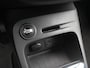 Renault Captur TCe 90 Dynamique - RIJKLAARPRIJS - Achteruitrijcamera - Trekhaak - Cruise Control