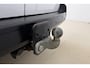 Peugeot Expert 2.0 BlueHDI 120 Long Premium DC | 6-Zits | Trekhaak | Houten Laadvloer | Parkeer Sensoren Achter | Enkele Schuifdeur | Bluetooth |