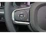 Volvo XC60 T6 Recharge AWD Core Bright - LONG RANGE - Panorama/schuifdak - IntelliSafe Assist - Adaptieve LED koplampen - Parkeercamera achter - Verwarmde voorstoelen, stuur & achterbank - Parkeersensoren voor & achter - Trekhaak wegklapbaar - 18' LMV