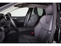 Volvo XC60 T6 Recharge AWD Core Bright - LONG RANGE - Panorama/schuifdak - IntelliSafe Assist - Adaptieve LED koplampen - Parkeercamera achter - Verwarmde voorstoelen, stuur & achterbank - Parkeersensoren voor & achter - Trekhaak wegklapbaar - 18' LMV
