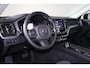 Volvo XC60 T6 Recharge AWD Core Bright - LONG RANGE - Panorama/schuifdak - IntelliSafe Assist - Adaptieve LED koplampen - Parkeercamera achter - Verwarmde voorstoelen, stuur & achterbank - Parkeersensoren voor & achter - Trekhaak wegklapbaar - 18' LMV