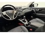 Nissan Qashqai 1.2 Premier Edition | Navigatie | 360° Camera | Panoramadak | Stoelverwarming | Climate Control | Afneembare trekhaak | 19'' LM Velgen | Keyless Entry & Start