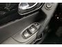 Nissan Qashqai 1.2 Premier Edition | Navigatie | 360° Camera | Panoramadak | Stoelverwarming | Climate Control | Afneembare trekhaak | 19'' LM Velgen | Keyless Entry & Start