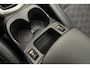 Nissan Qashqai 1.2 Premier Edition | Navigatie | 360° Camera | Panoramadak | Stoelverwarming | Climate Control | Afneembare trekhaak | 19'' LM Velgen | Keyless Entry & Start