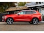 Volvo XC60 2.0 T5 AWD R-Design Panoramadak I Luchtvering I Stuur & stoelverwarming I Bowers & Wilkins I Trekhaak I NL Auto I NAP