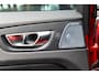 Volvo XC60 2.0 T5 AWD R-Design Panoramadak I Luchtvering I Stuur & stoelverwarming I Bowers & Wilkins I Trekhaak I NL Auto I NAP