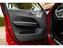 Volvo XC60 2.0 T5 AWD R-Design Panoramadak I Luchtvering I Stuur & stoelverwarming I Bowers & Wilkins I Trekhaak I NL Auto I NAP