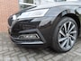 Skoda Octavia Combi 1.5 TSI First Ed|Pano|Wegklapbare trekhaak|18 inch|Leder Alcantara|Led.