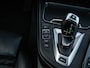 BMW 3-Serie 330e Luxury | Leder | Schuifdak | Keyless | Head-up display | Full LED | Harman&Kardon | 360 camera