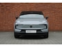 Volvo EX30 Single Motor Extended Range Plus 69 kWh | Verwarmde Voorstoelen en Stuurwiel | Warmtepomp | 19'' Lichtmetalen Velgen | Achteruitrijcamera | AppleCarplay / AndroidAuto | Keyless Entry/Start
