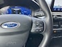 Ford Kuga 1.5 EcoBoost Titanium | Camera | Winter Pack | 18" Lichtmetalen velgen | Privacy Glass | Navigatie