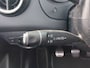 Mercedes-Benz A-klasse 180 122pk AMG Sport Edition | Origineel NL | Navi | Cruise | Led Koplampen | Panorama Schuifdak | Leder+Alcantara | Bluetooth Carkit+Streaming | Licht+Regensensor | Privacy Glass | 18''lm