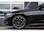 BMW 3-Serie 330e xDrive M Sport LCI | Facelift | Shadow | Trekhaak | Widescreen | Hifi | Camera | 19' inch |