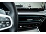 BMW 3-Serie 330e xDrive M Sport LCI | Facelift | Shadow | Trekhaak | Widescreen | Hifi | Camera | 19' inch |