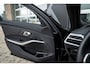 BMW 3-Serie 330e xDrive M Sport LCI | Facelift | Shadow | Trekhaak | Widescreen | Hifi | Camera | 19' inch |
