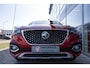 MG EHS 1.5 TGDI Luxury | PHEV | Diamond red | Carplay
