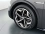 Volkswagen ID.3 Gereserveerd 204pk AUT. 58 kWh First Plus Leer+Verwarmd Adap.Cruise Stop&Go Navi 19" Apple Carplay Android Auto Mirror Link Matrix-led IQ-.Drive WiFi Navi-Pro Ecc Camera Verkeersbord detectie Keyless AppConnect Rijstrooksensor Bluetooth DAB Pdc Usb 19''Lmv First Plus WLTP range 420km Zeer compleet, nieuwprijs € 43.675,-