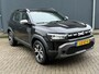 Dacia Duster 1.6 Hybrid 140 Expression Automaat / Dealer onderhouden / Pack Winter / Stuur- en stoelverwarming / Navigatie via Apple Carplay Android / Achteruitrijcamera / 17" LM wielen /