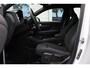 Volvo XC40 Single Motor Extended Range Plus 82 kWh Semi elektrische trekhaak | Verwarmbare voorstoelen +stuurwiel | Apple carplay/Android auto | Adaptieve cruise control | Blind Spot | Achteruitrij camera | All-Season banden