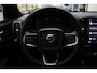 Volvo XC40 Single Motor Extended Range Plus 82 kWh | All-Season banden | Blind Spot | Semi Elek. Trekhaak | Verwarmbare voorstoelen | Verwarmbaar stuurwiel | Achteruitrij camera | Adapt. Cruise Control | Google Maps navigatie |
